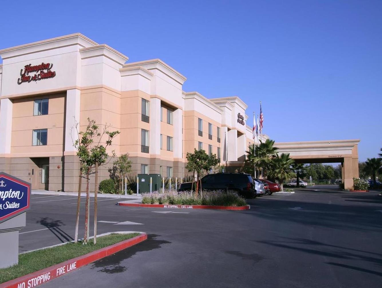 Hampton Inn & Suites Lathrop Eksteriør bilde