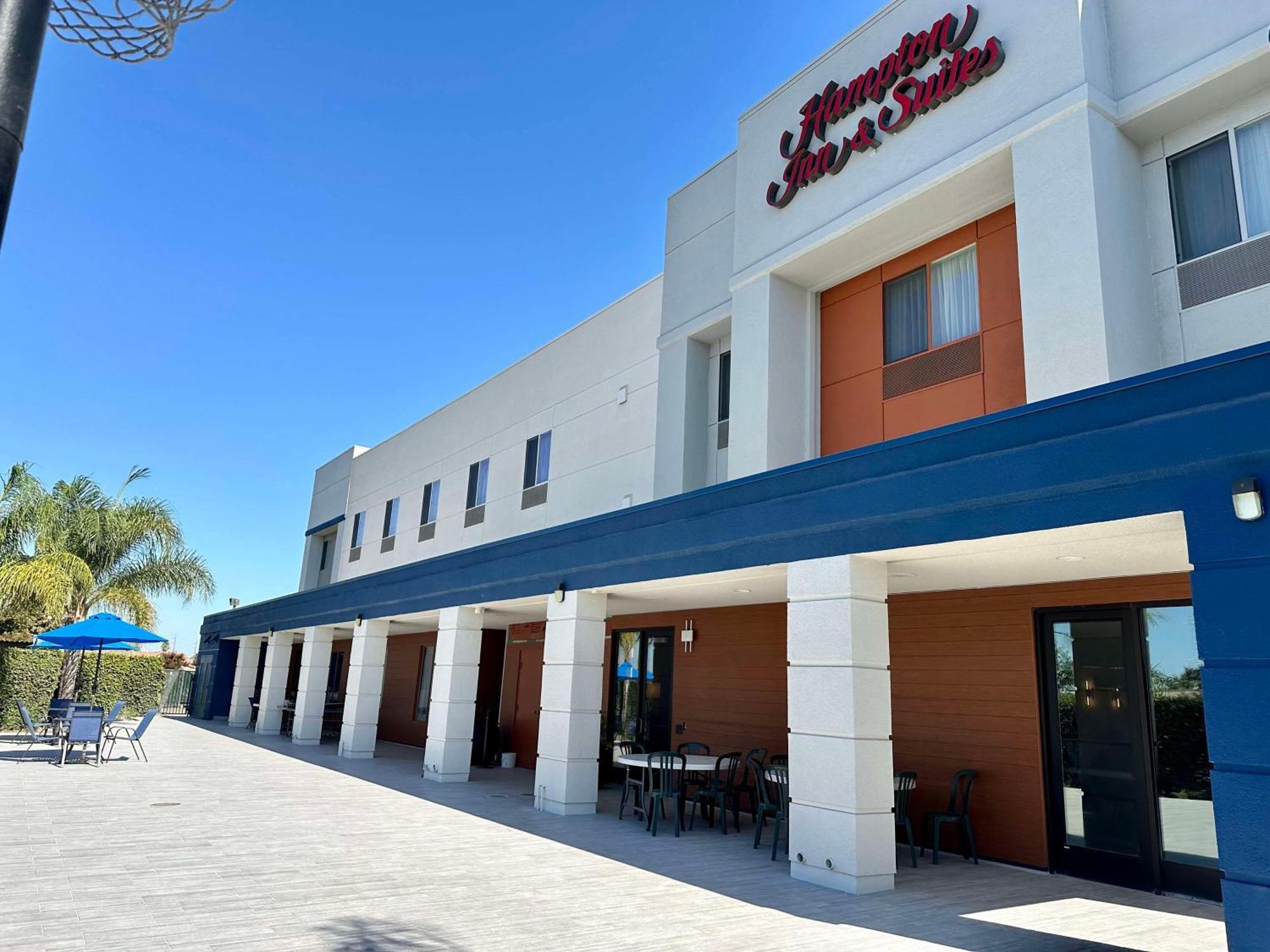 Hampton Inn & Suites Lathrop Eksteriør bilde