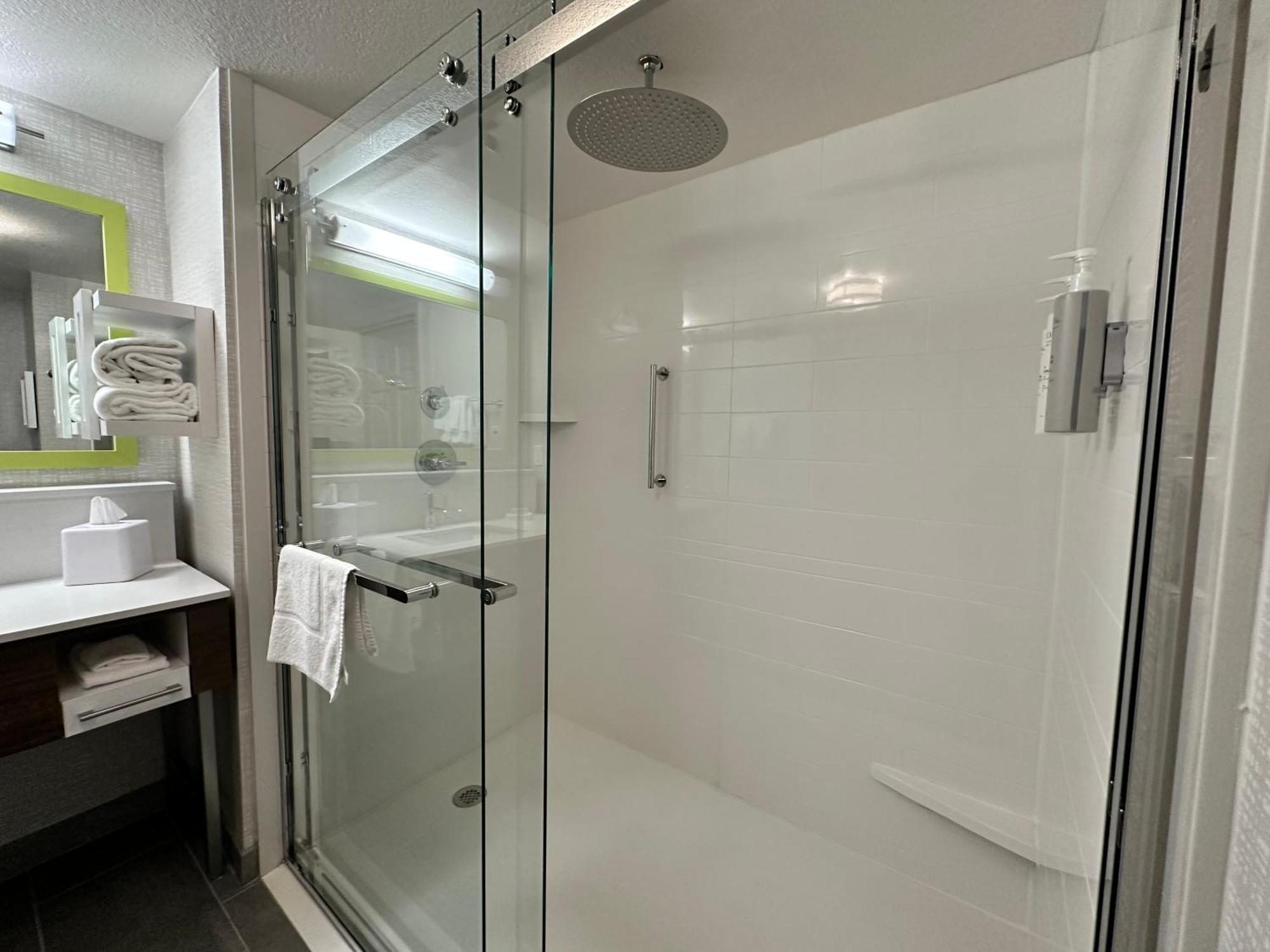 Hampton Inn & Suites Lathrop Eksteriør bilde