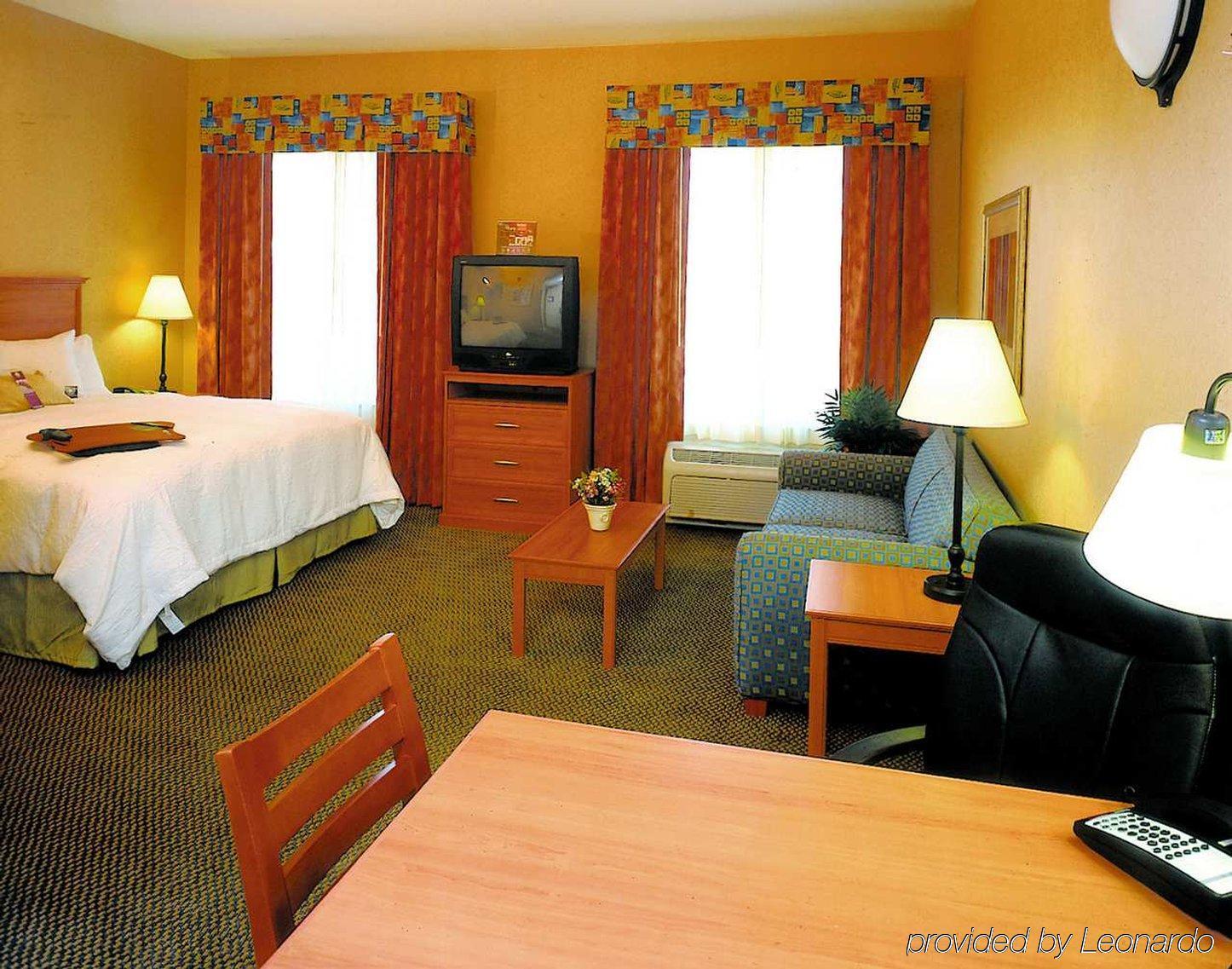 Hampton Inn & Suites Lathrop Rom bilde