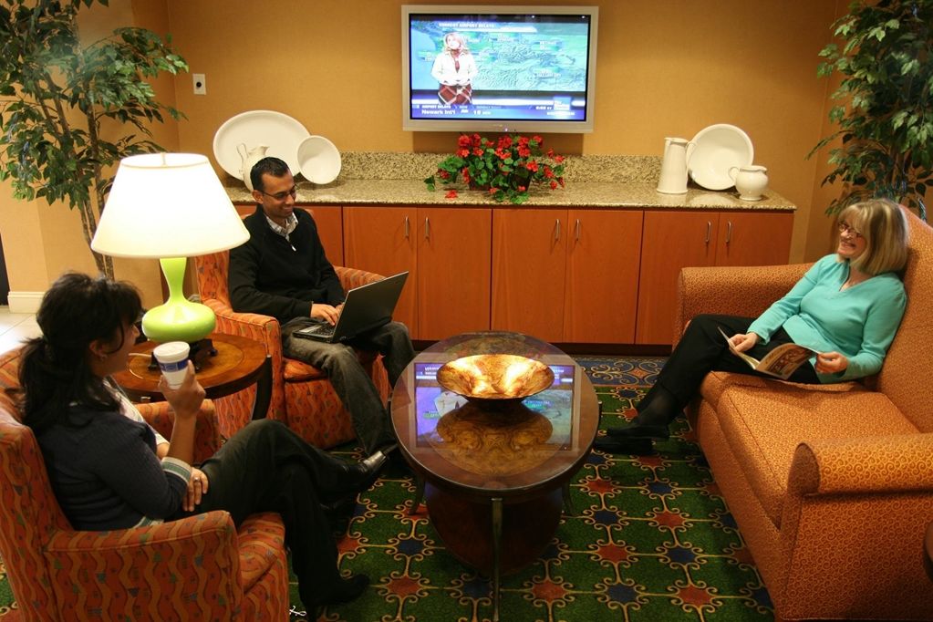 Hampton Inn & Suites Lathrop Interiør bilde