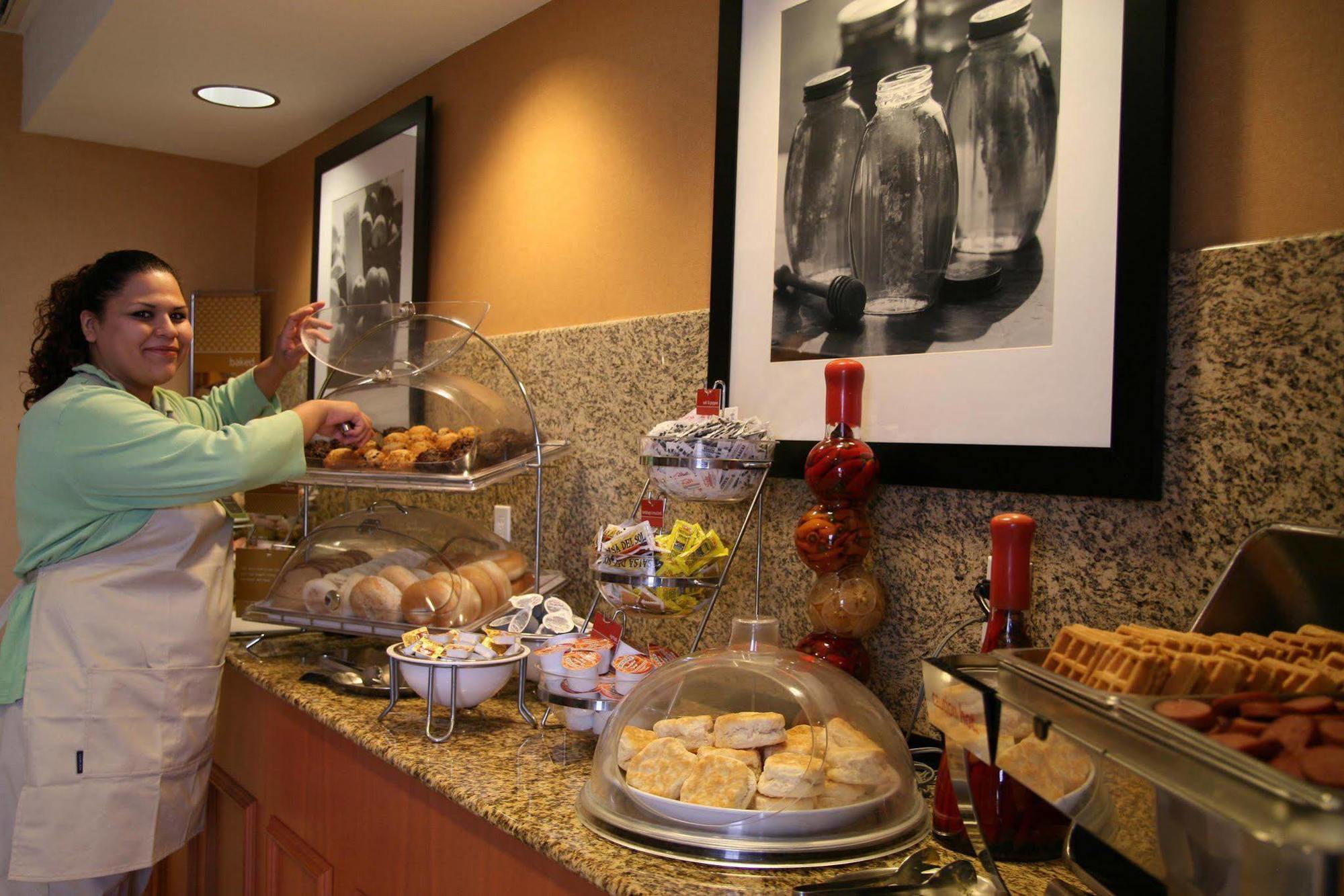 Hampton Inn & Suites Lathrop Restaurant bilde